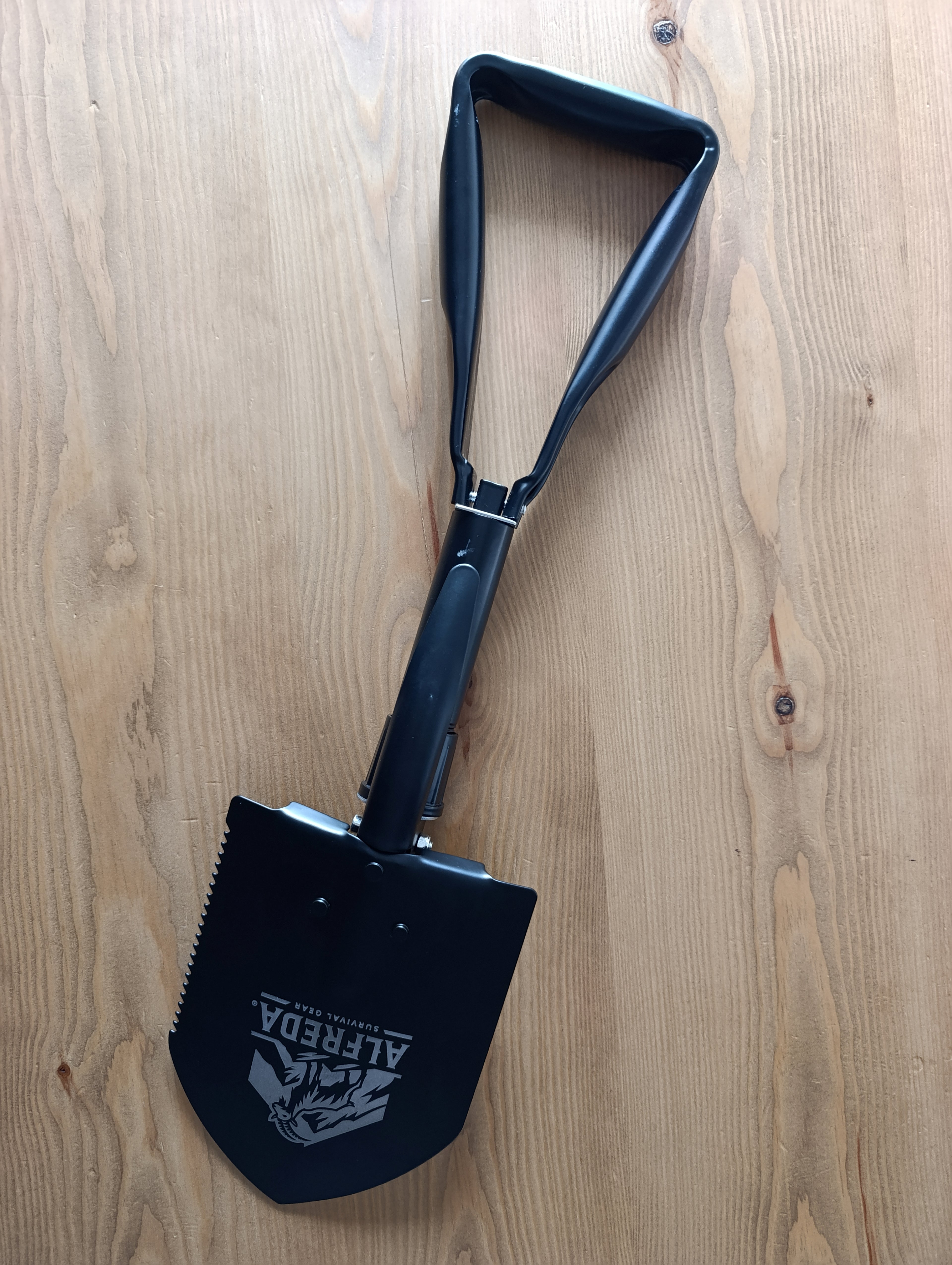 Pala Plegable Acero al Carbono 45